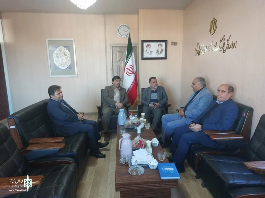 دیدار مدیرکل هنرهای نمایشی با مدیرکل ارشاد اردبیل