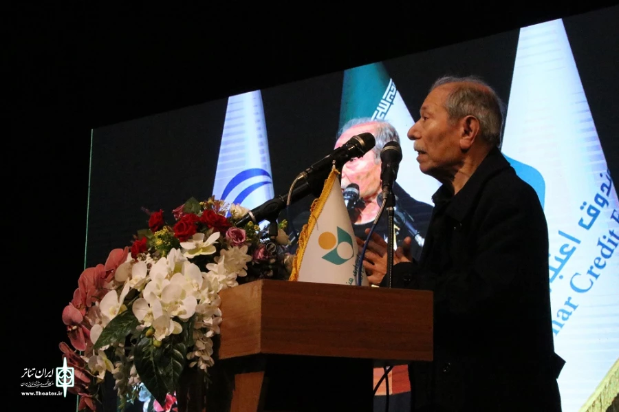 استاد علی نصیریان در همایش تجلیل از نامداران اردبیل/عکاس: طاهر حضرتی
