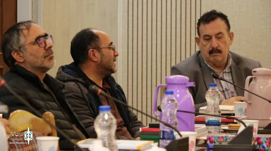 نشست نمایندگان انجمن هنرهای نمایشی استان اردبیل/ عکاس: محمدرضا باوفا