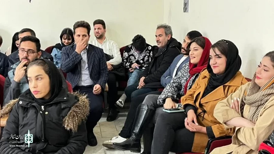 نشست تئاتری در مشکین شهر