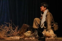 در جشنواره تئاتر اردیبهشت:

«پوتین های خاموش» خلخالی ها در تئاتر شهر آبادان اجرا شد