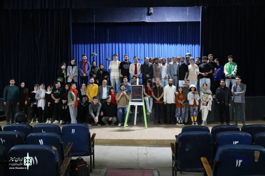 نمایش من ابراهیم نیستم