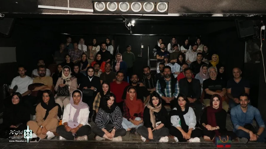 نمایش من ابراهیم نیستم