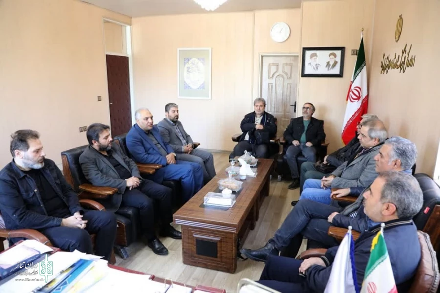 دیدار هیئت داوران با مدیرکل ارشاد اردبیل/عکاس: ولی الله ارجمند