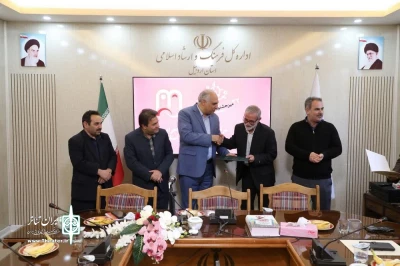 با حضور مدیرکل فرهنگ و ارشاداسلامی:

عوامل اجرایی جشنواره تئاتر استانی اردبیل مورد تقدیر قرار گرفتند