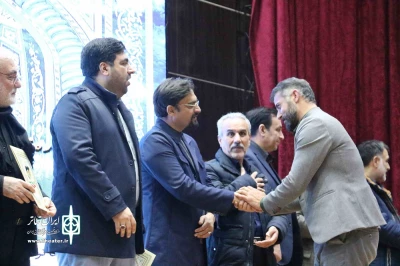 با نمایش «یاس کبود مدینه» صورت گرفت:

درخشش هنرمندان تئاتر گرمی در سوگواره بانوی آب و آئینه