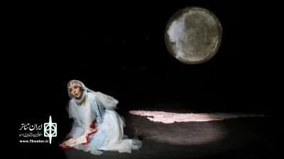 با اعلام هیئت انتخاب:

«سارای» اردبیلی‌ها به جشنواره بین المللی تئاتر فجر راه یافت