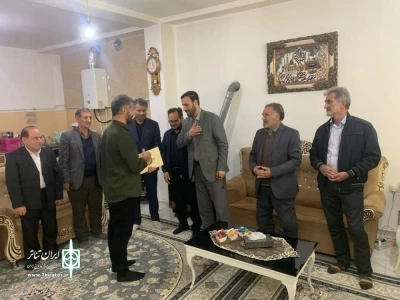 با حضور نماینده مردم گرمی:

از هنرمند فعال تئاتر گرمی تقدیر شد