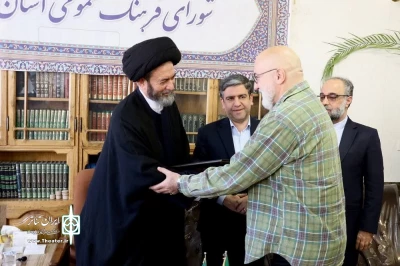 در جلسه شورای فرهنگ عمومی:

فرهاد قائمیان در زادگاهش تجلیل شد