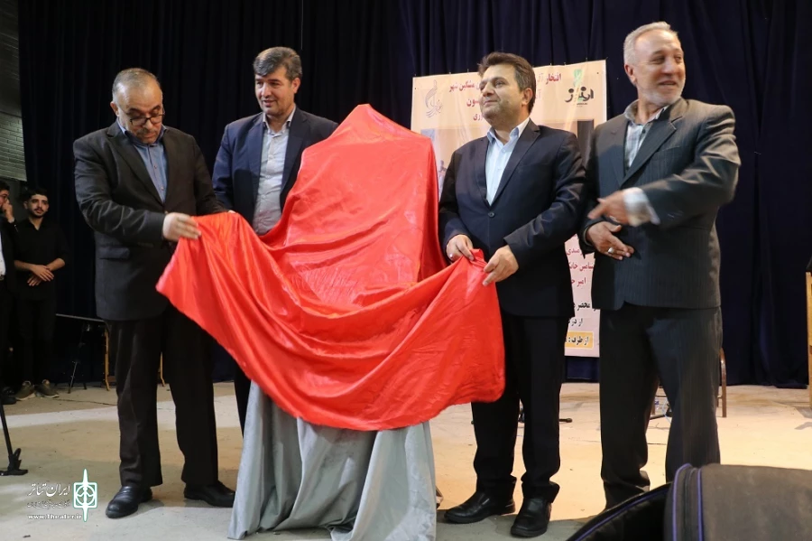 رونمایی از پوستر فراخوان جشنوارخ تئاتر ساوالان