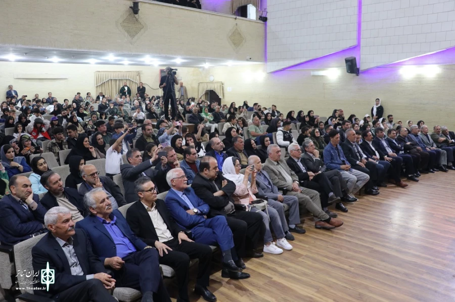 رونمایی از پوستر فراخوان جشنوارخ تئاتر ساوالان